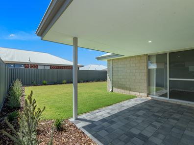 3 Parsons Way, South Yunderup WA 6208