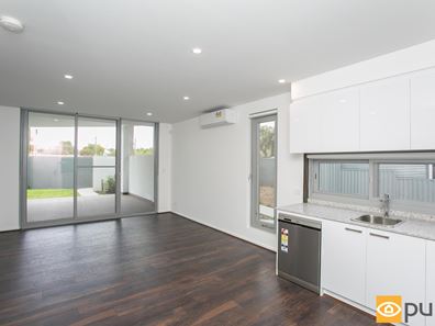 12/137 Whatley Crescent, Bayswater WA 6053