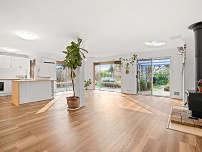 32 Malibu Road, Safety Bay WA 6169
