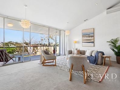 33 Marine Terrace, Sorrento WA 6020
