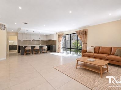 50 Mandora Way, Riverton WA 6148