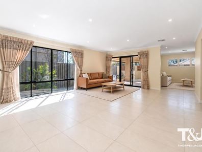 50 Mandora Way, Riverton WA 6148