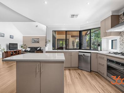 19 Kyneton Parkway, Aveley WA 6069