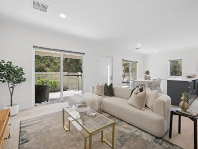 35 Crenshaw Drive, Gnangara WA 6077