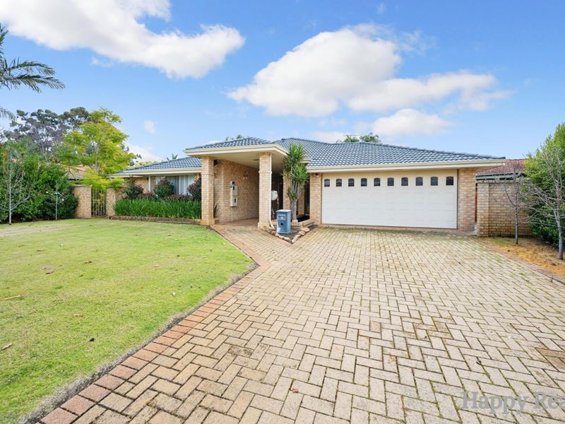 6 Blackbutt Way, Canning Vale WA 6155