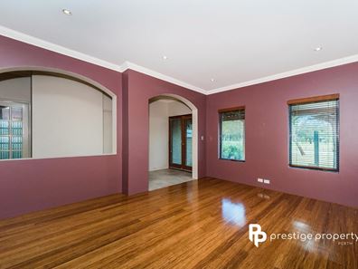 28 Gillon  Street, Karawara WA 6152