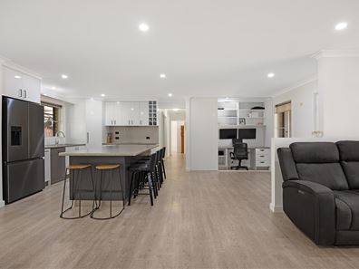 44 Hunt Way, Bulgarra WA 6714