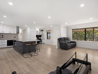 44 Hunt Way, Bulgarra WA 6714