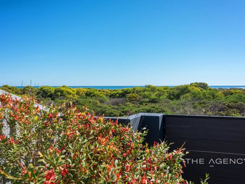 207 Glenfield Beach Drive, Glenfield