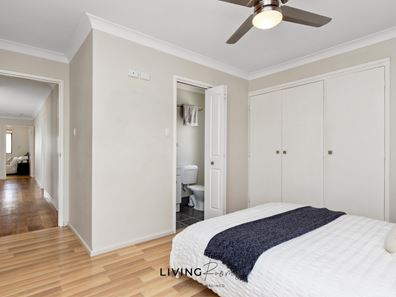 Room 1/ 24 Hartland Way, Warnbro WA 6169