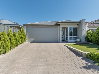 3 Kitcliffe Way, Aveley WA 6069