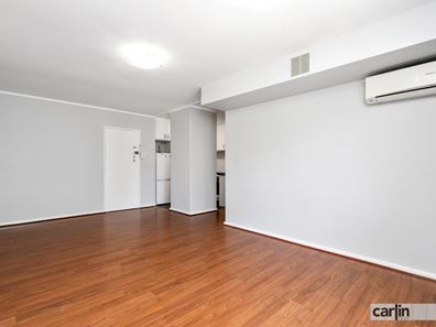 30/132 Mounts Bay Road, Perth WA 6000
