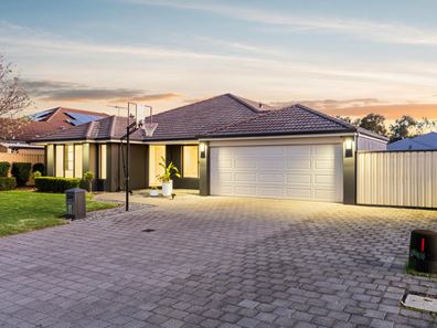 17 Pomera Drive, Byford WA 6122