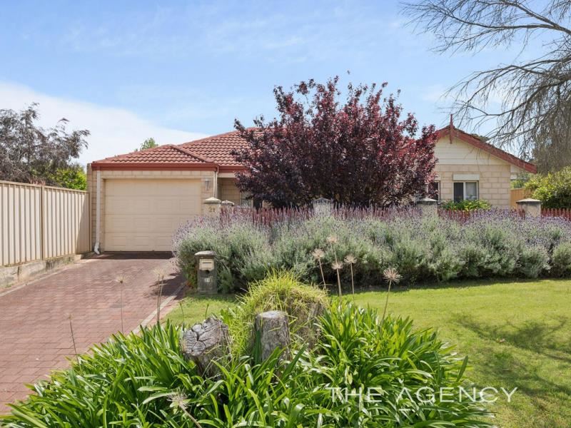 21 Broula Road, Kalamunda WA 6076