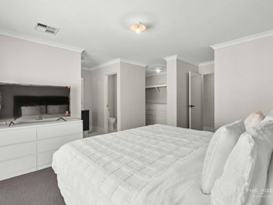 230 Barfield Road, Hammond Park WA 6164
