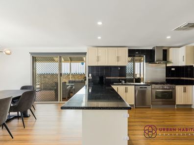 9 Liddington Rise, Leda WA 6170