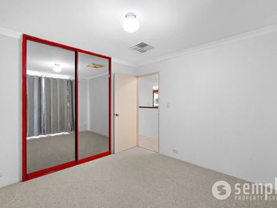 5 Bloodwood Circle, South Lake WA 6164