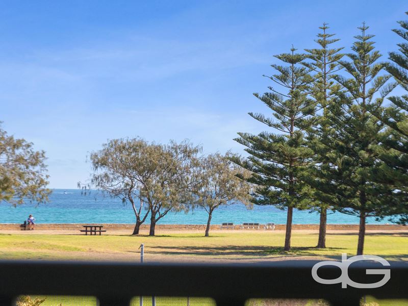 7/174 Marine Terrace, South Fremantle WA 6162