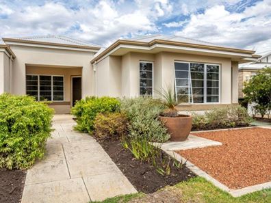 6 Brigalow Bend, Ellenbrook WA 6069