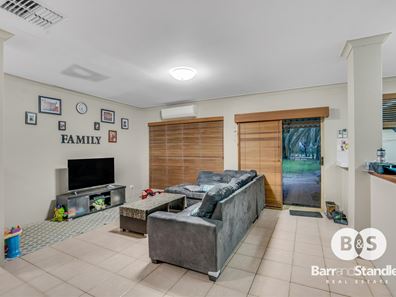 17 Mcdowell Street, Waroona WA 6215