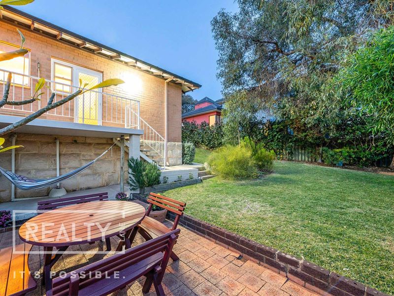 53 Stockdale Crescent, Wembley Downs WA 6019