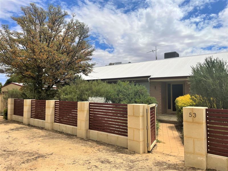 53 French Avenue, Merredin