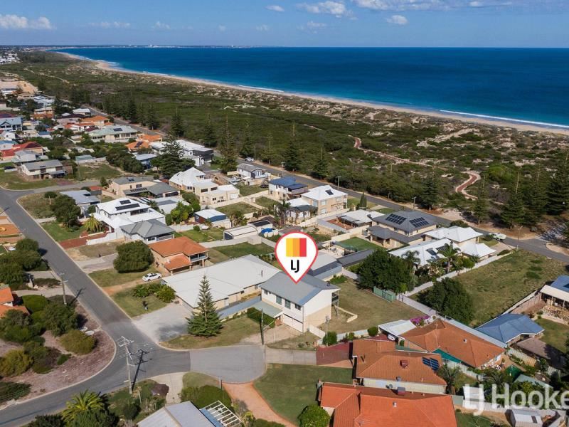 33 Erlistoun Street, Golden Bay