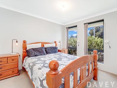 27 Glasshouse Drive, Banksia Grove WA 6031