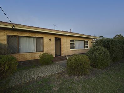 48 McGilvray Avenue, Morley WA 6062