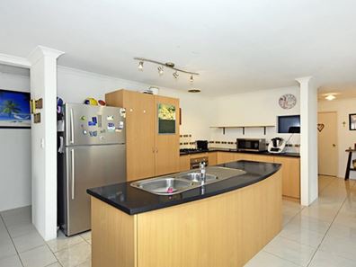 10 Utica Terrace, Clarkson WA 6030
