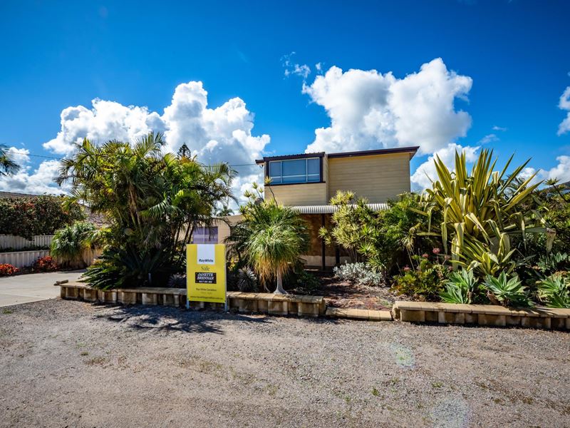 35A Catherine Street, Bluff Point