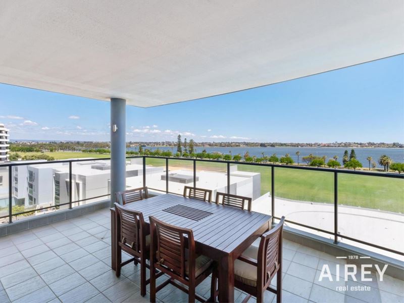 21/98 Terrace Road, East Perth