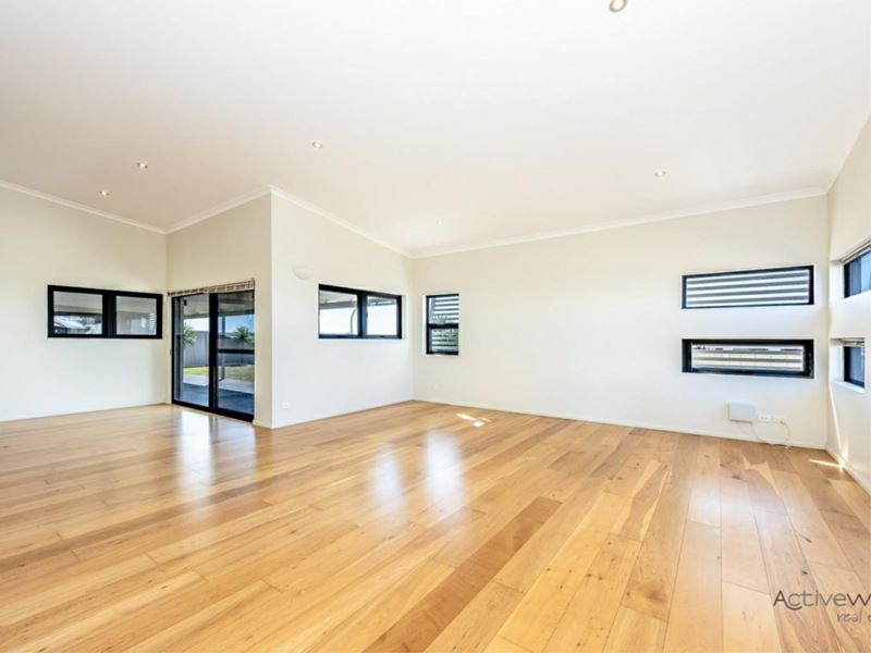 89 Barrett Drive, Wandina
