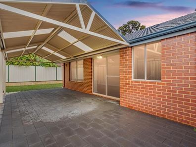 22 Pira Loop, Byford WA 6122