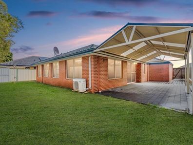 22 Pira Loop, Byford WA 6122
