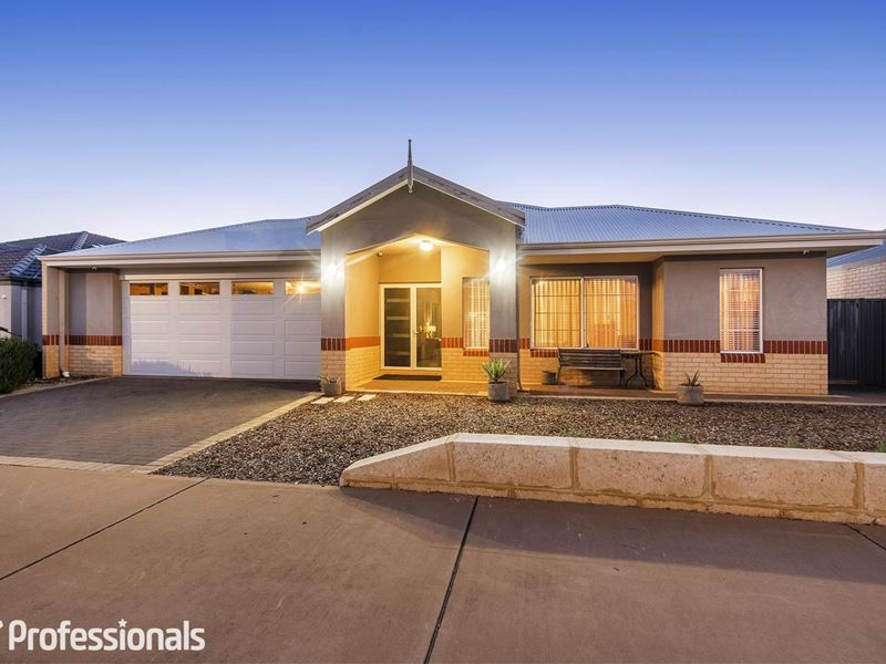 12 Lawrence Way, Byford