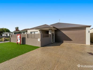 16A Loxton Street, Dudley Park WA 6210