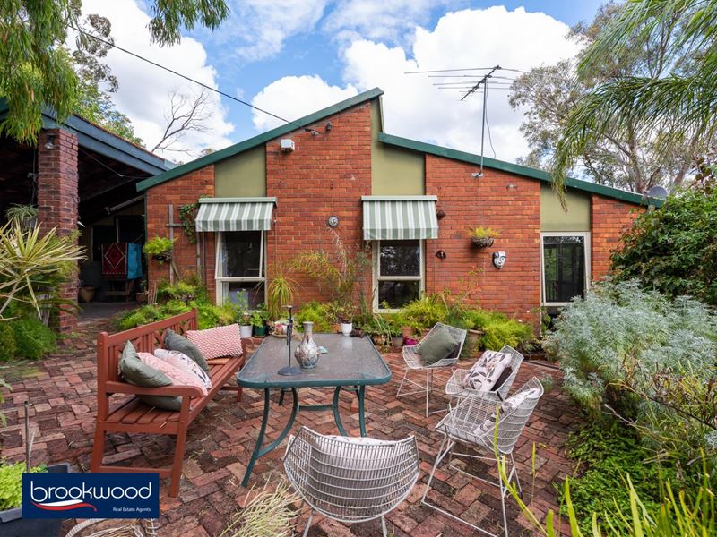 27 Michael Crescent, Boya