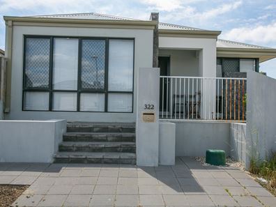 322 Peelwood Parade, Halls Head WA 6210