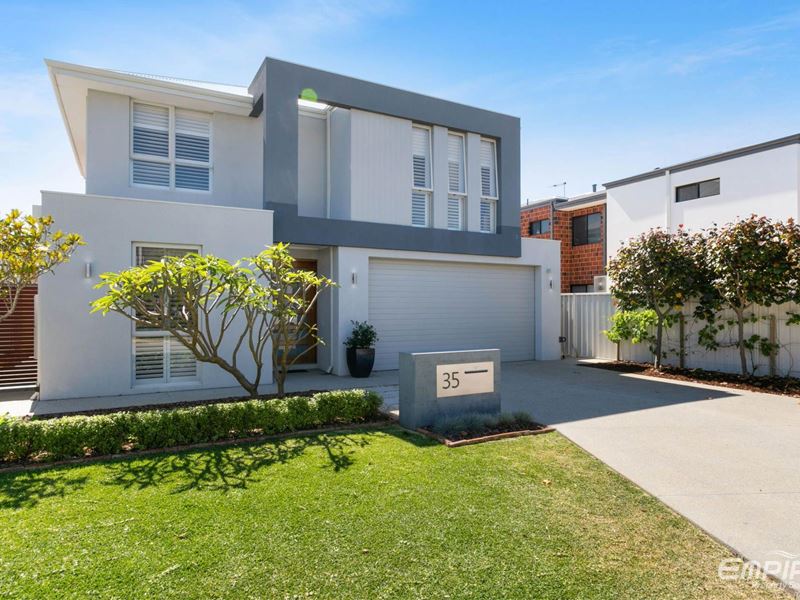 35 Longford Road, Beaconsfield
