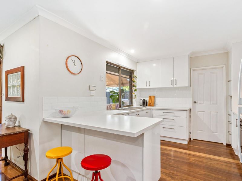 23 Stringybark Drive, Forrestfield