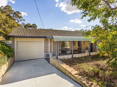 23 Stringybark Drive, Forrestfield WA 6058