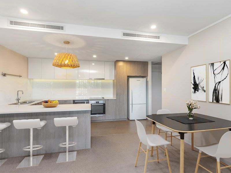 9/32 Whatley Crescent, Mount Lawley