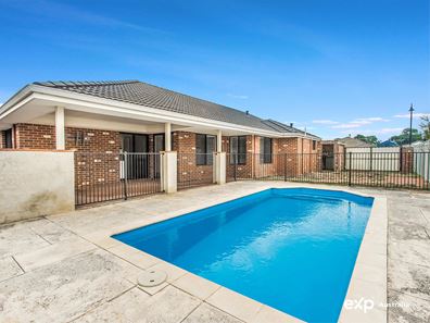 28 Oceanrunner  Boulevard, Shoalwater WA 6169