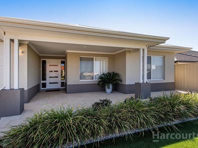 16 Joshua Carrol Street, Madora Bay WA 6210