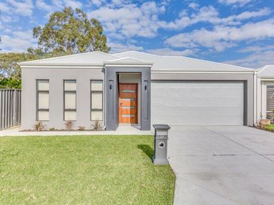 51 Bradley Street, Southern River WA 6110