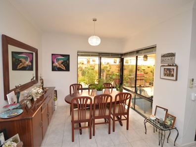 12 Fifth Avenue, Mandurah WA 6210