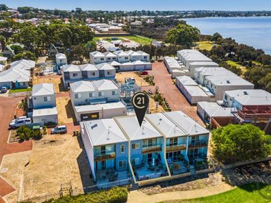 37/15 Kardan Loop, Falcon WA 6210