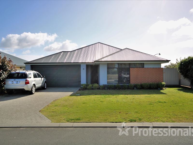 12 Vela Way, Australind