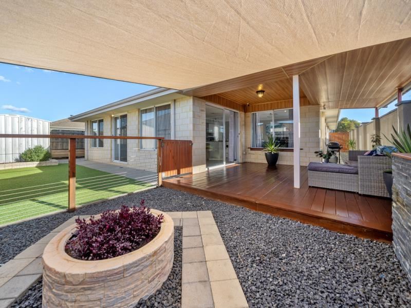 14 FORSYTH GRANGE, Ellenbrook